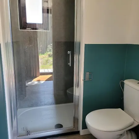 Дом отдыха Knusse Tiny House In De *